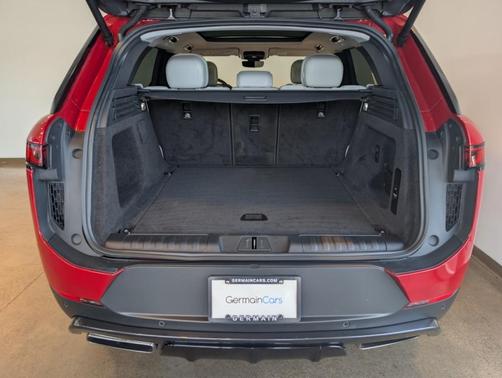 2024 Land Rover Range Rover Sport SE