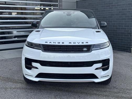 Fuji White 2025 Land Rover Range Rover Sport P530 Dynamic SE