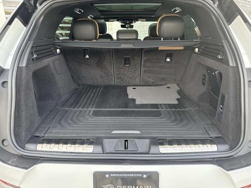 Fuji White 2025 Land Rover Range Rover Sport P530 Dynamic SE