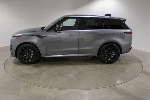 2025 Land Rover Range Rover Sport P460 Dynamic SE