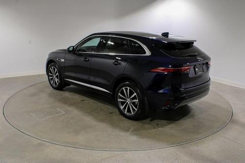 2024 Jaguar F-PACE P250 R-Dynamic S