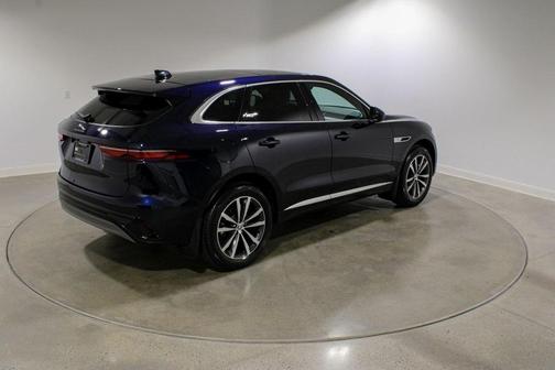 2024 Jaguar F-PACE P250 R-Dynamic S
