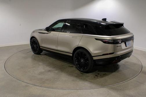 2026 Land Rover Range Rover Velar P250 Dynamic SE