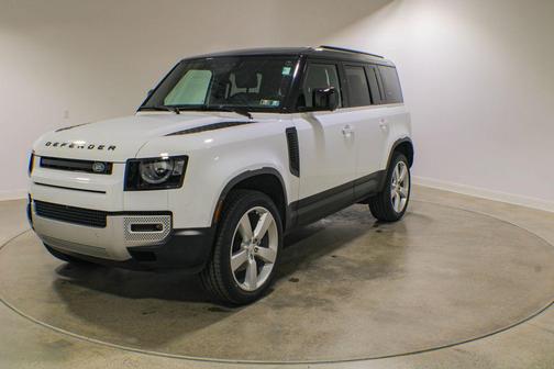 Fuji White 2024 Land Rover Defender P300