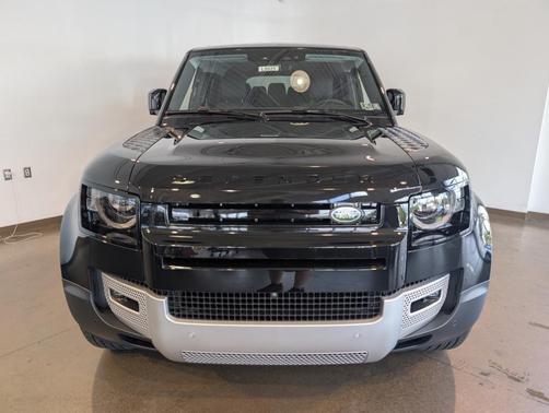 2025 Land Rover Defender P400 S