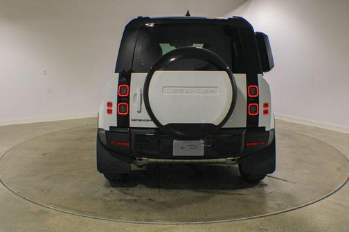 Fuji White 2026 Land Rover Defender P300 S