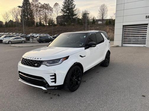 2024 Land Rover Discovery P360 Dynamic SE