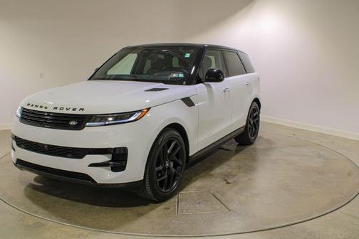 Fuji White 2024 Land Rover Range Rover Sport SE