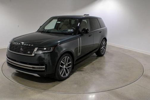 2025 Land Rover Range Rover P400 SE