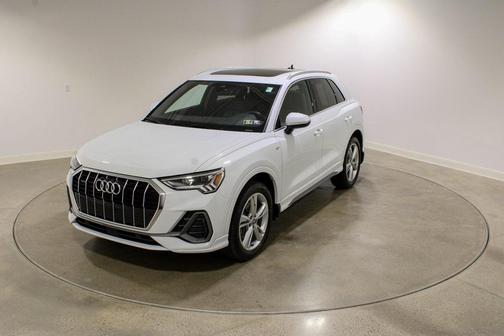 2021 Audi Q3 45 S line Premium