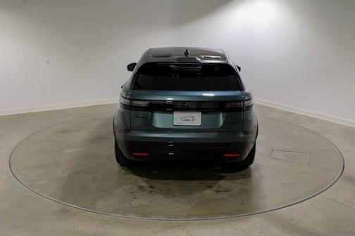 2026 Land Rover Range Rover Velar P250 Dynamic SE