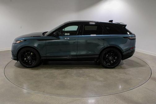 2026 Land Rover Range Rover Velar P250 Dynamic SE