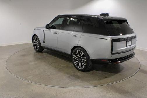 2023 Land Rover Range Rover P400 SE
