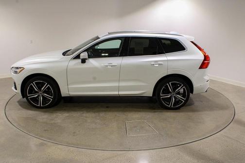 2019 Volvo XC60 T5 R-Design