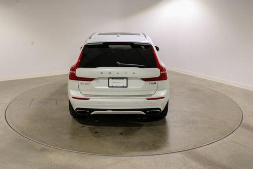 2019 Volvo XC60 T5 R-Design