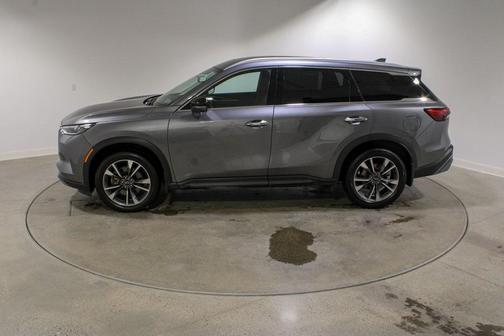 2022 INFINITI QX60 Luxe