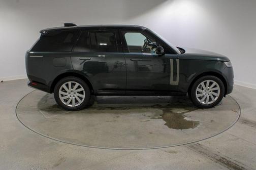 2023 Land Rover Range Rover P400 SE