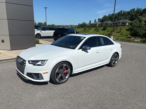 Glacier White Metallic 2019 Audi S4 3.0T Premium