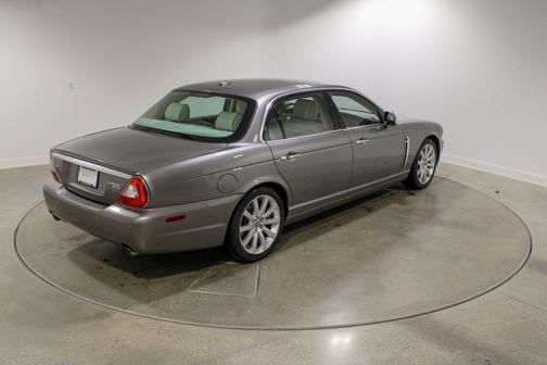 2009 Jaguar XJ Vanden Plas