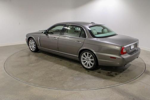 2009 Jaguar XJ Vanden Plas