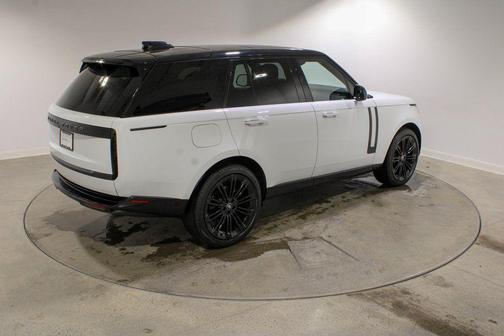 2024 Land Rover Range Rover P400 SE