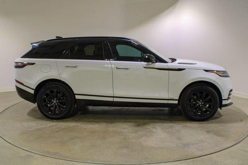 Fuji White 2018 Land Rover Range Rover Velar P250 SE R-Dynamic