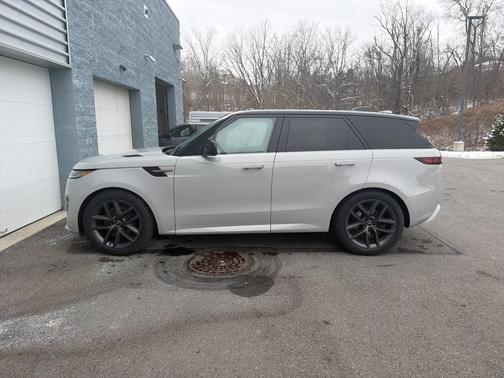 2024 Land Rover Range Rover Sport Dynamic SE