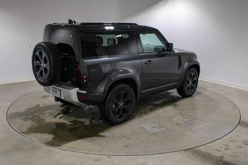 2025 Land Rover Defender P300 S