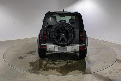 2025 Land Rover Defender P300 S