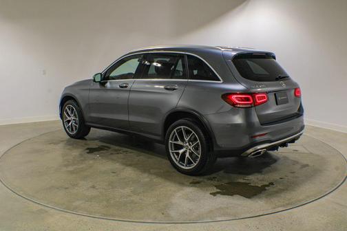 Graphite Gray Metallic 2022 Mercedes-Benz GLC 300 Base 4MATIC