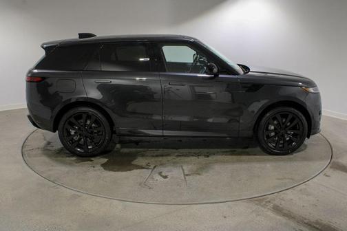 2026 Land Rover Range Rover Sport 5.0L Supercharged Dynamic