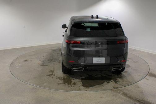 Carpathian Gray Premium Metallic 2026 Land Rover Range Rover Sport P400 Dynamic SE