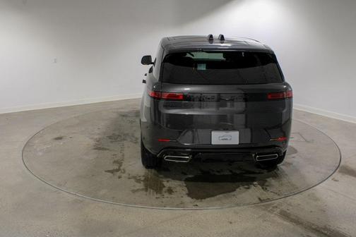2026 Land Rover Range Rover Sport 5.0L Supercharged Dynamic