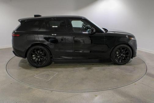 2025 Land Rover Range Rover Sport P400 Dynamic SE
