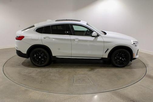 2019 BMW X4 xDrive30i