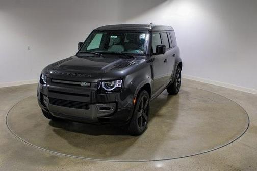 2025 Land Rover Defender P525 V8