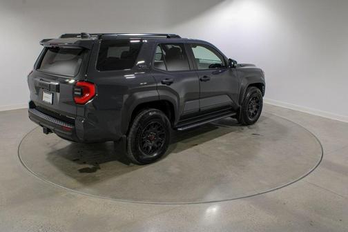 2025 Toyota 4Runner Hybrid TRD