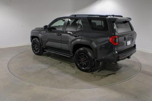 2025 Toyota 4Runner Hybrid TRD