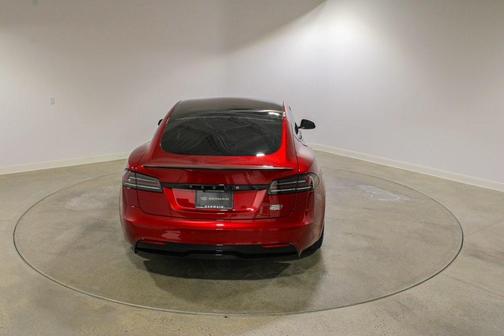 2024 Tesla Model S Plaid