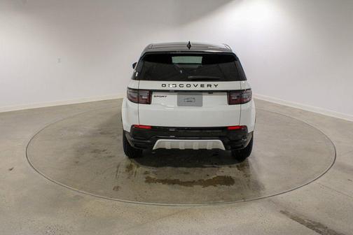 2026 Land Rover Discovery Sport Landmark
