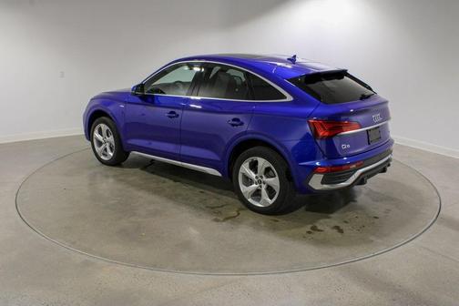 2022 Audi Q5 45 S line Premium Plus