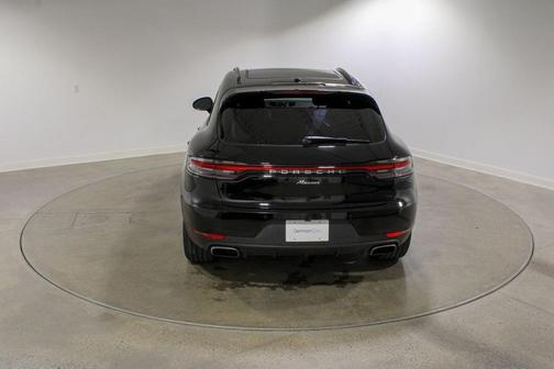 2021 Porsche Macan Base