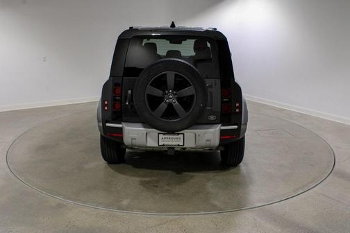 2022 Land Rover Defender 110 S