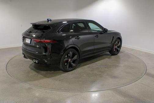 2023 Jaguar F-PACE SVR