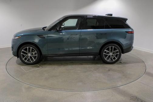2023 Land Rover Range Rover Sport SE
