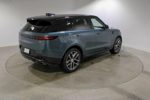 2023 Land Rover Range Rover Sport SE