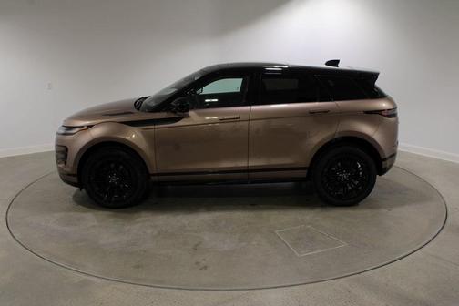2026 Land Rover Range Rover Evoque Dynamic SE
