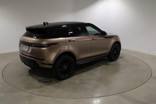 2026 Land Rover Range Rover Evoque Dynamic SE