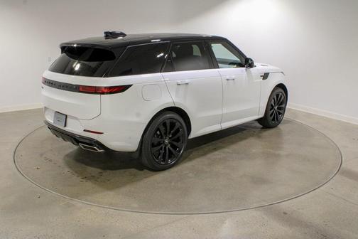2025 Land Rover Range Rover Sport P460 Dynamic SE