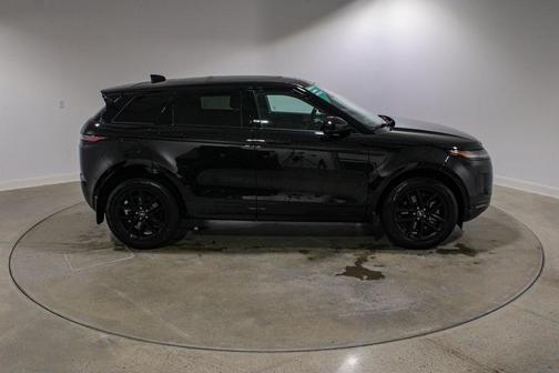 2025 Land Rover Range Rover Evoque Core S